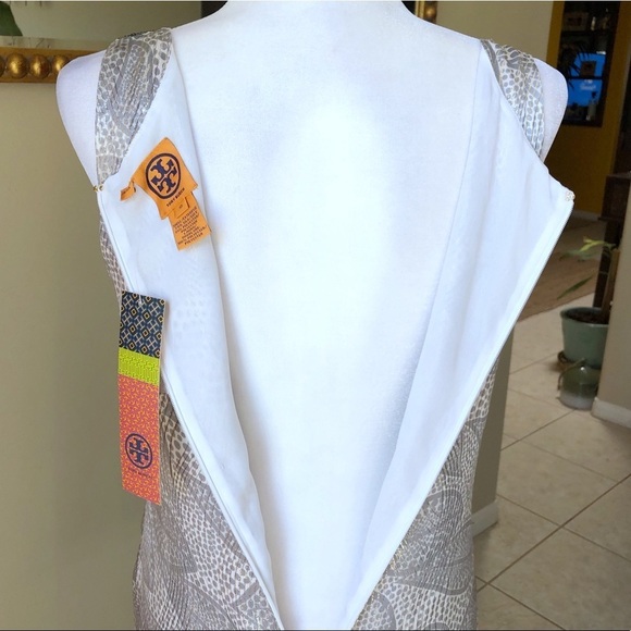 Tory Burch Metallic Leaf Print Bay Dress - Picture 6 of 10